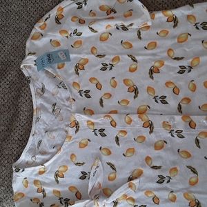 Loft lemon button front tee